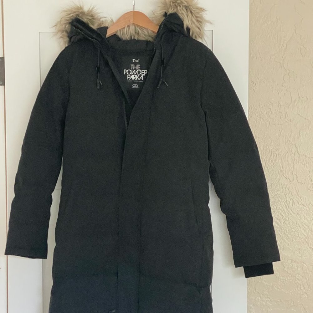 Aritzia Black Ski & Snow Jacket